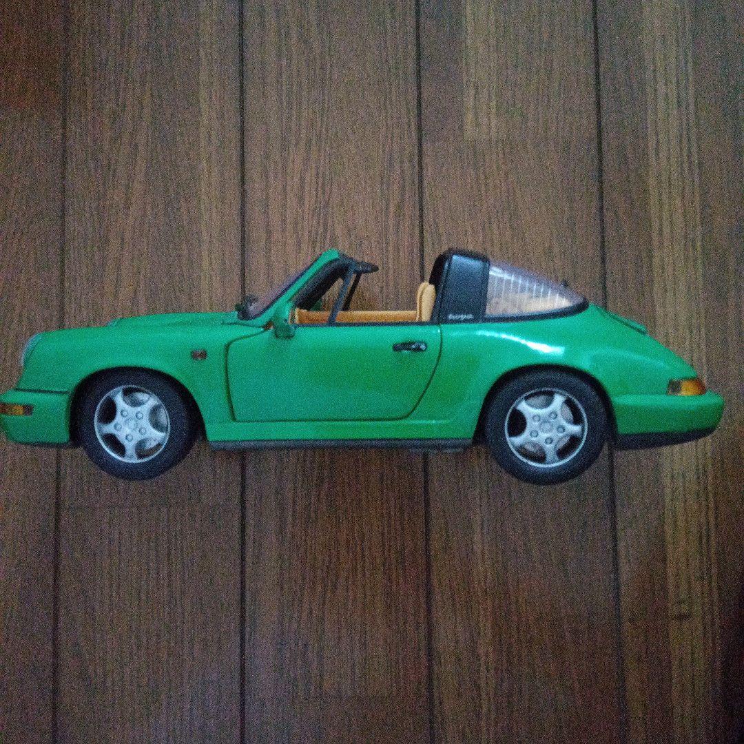 グリーン カレラ2 　ポルシェ　911 1/18ミニカー