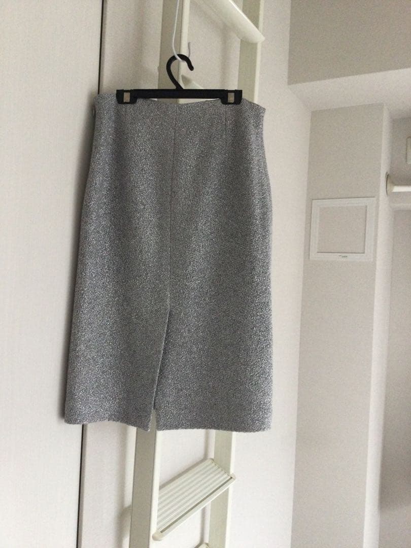 マディソンブルー　PENCIL LINEスカート　MB241-6007