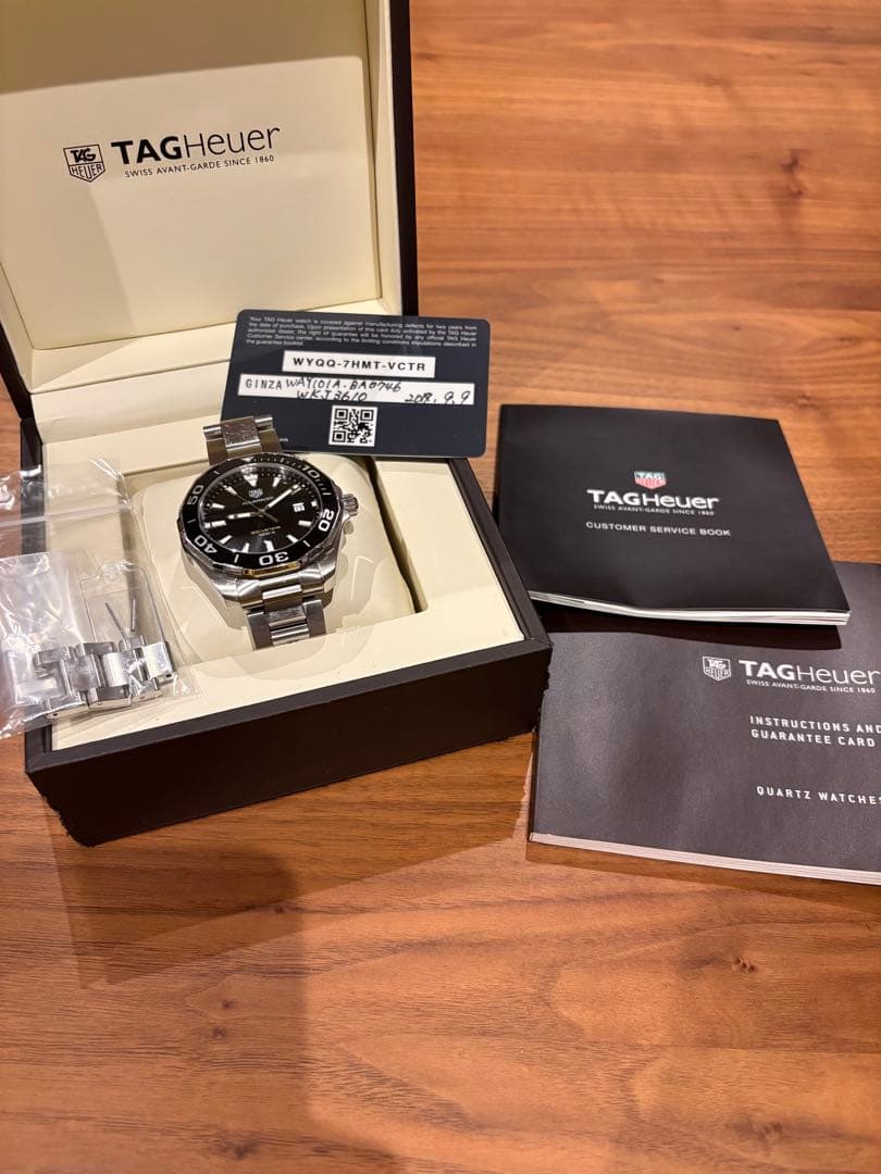 TAG HEUER タグホイヤー　アクアレーサー　黒文字盤　クォーツ