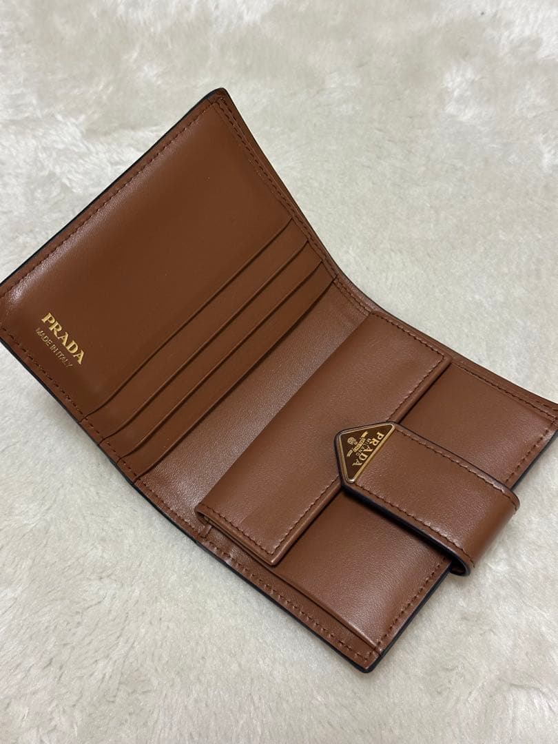 《hime》PRADA プラダ ブラウン 二つ折り財布