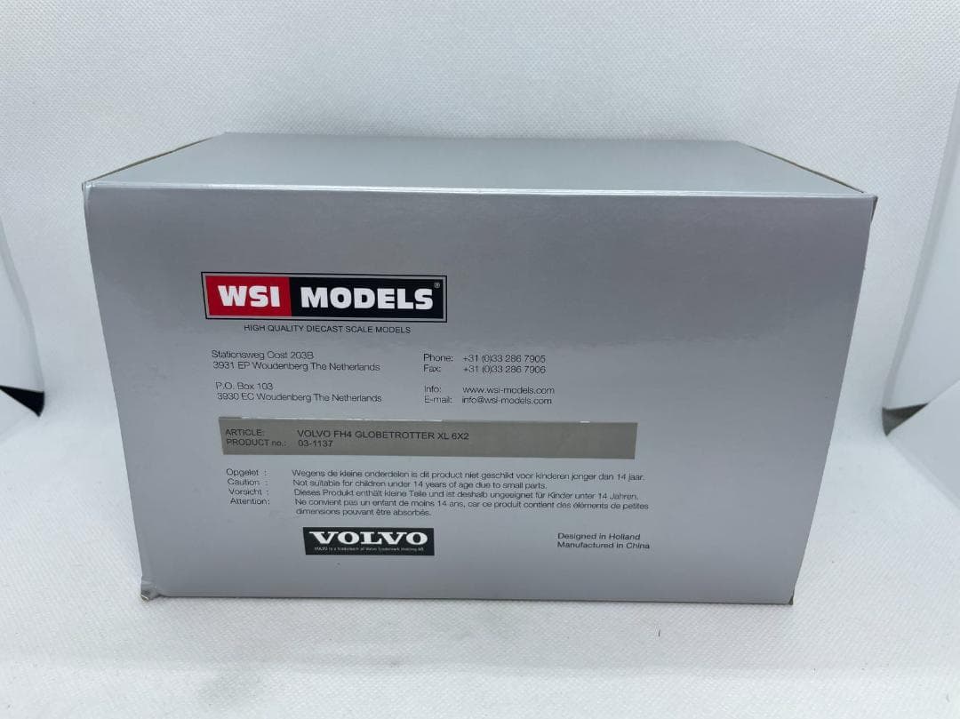 23R-010 WSI 1/50 ボルボ FH4 GLOBETROTTER XL