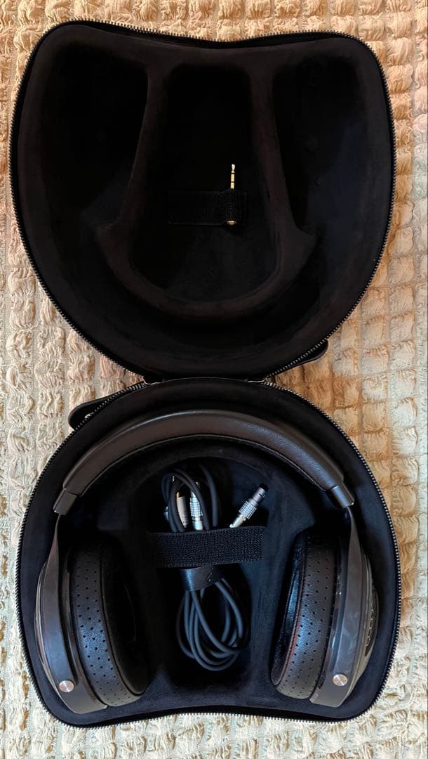 Focal Utopia SG 付属品あり 非喫煙