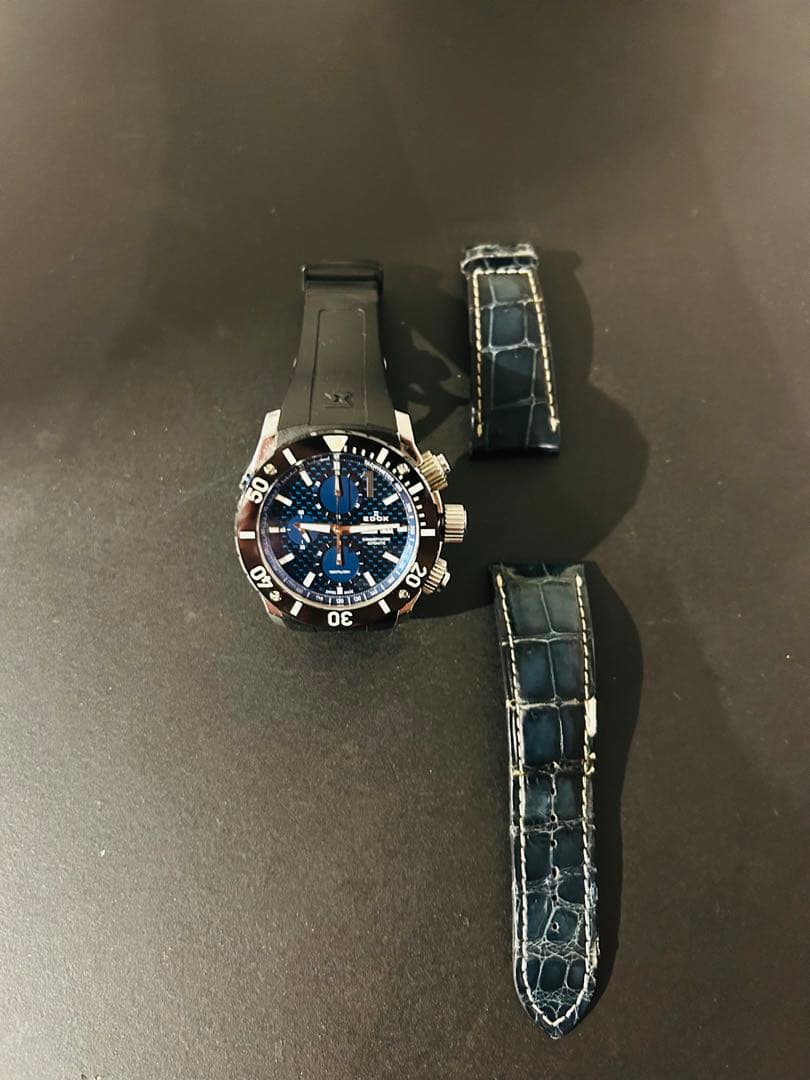 EDOX（エドックス）　クロノオフショア 1 CLASS-1 自動巻き　45mm