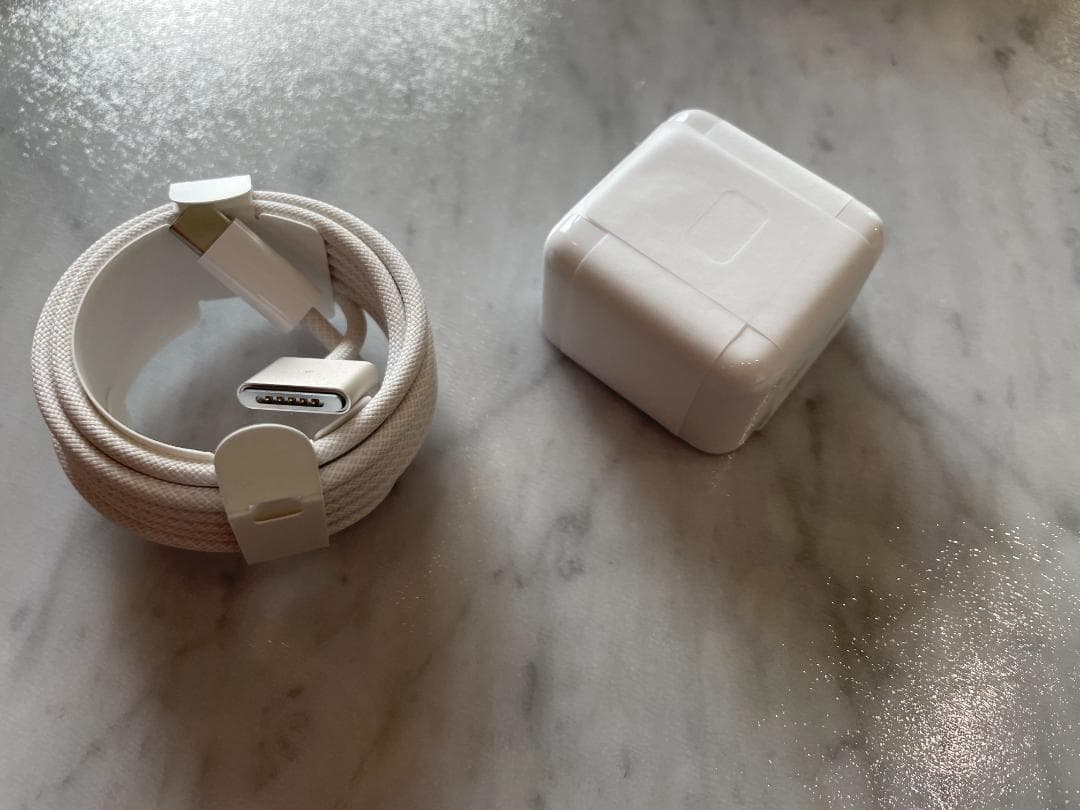 【ジャンク】MacBook Air 13インチ M4 16GB/512GB 水没