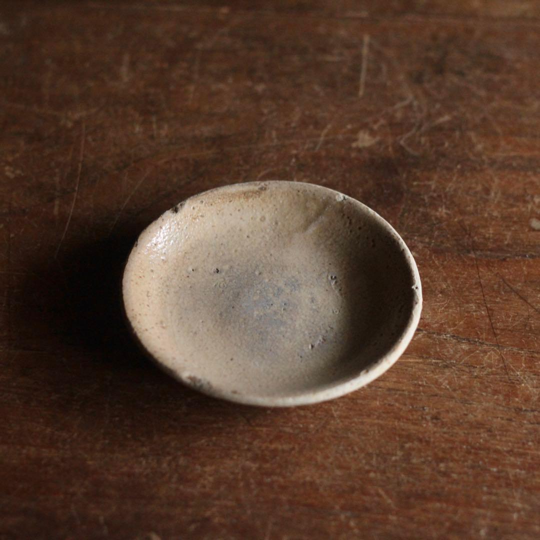 美濃 灰釉 小皿 江戸後期 古道具 アンティーク 古美術