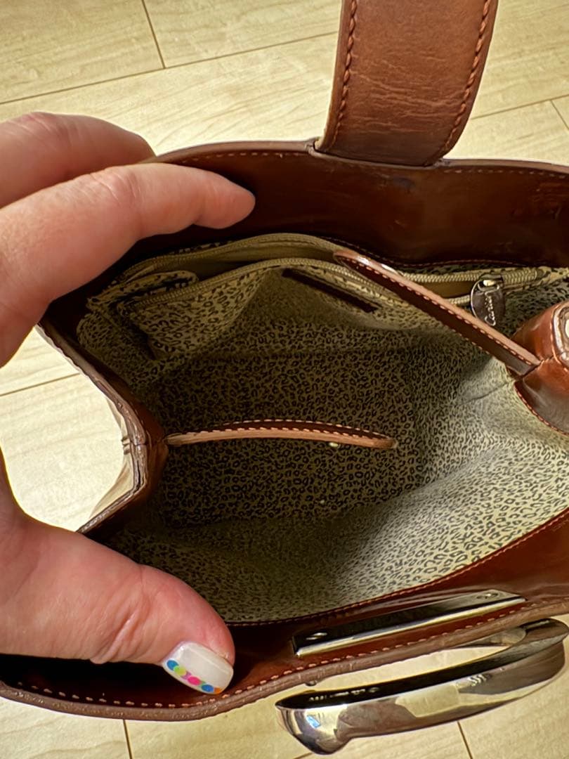 ⭐︎さばです カルティエ ブラウンレザーワンショルダーバッグ シルバーリング