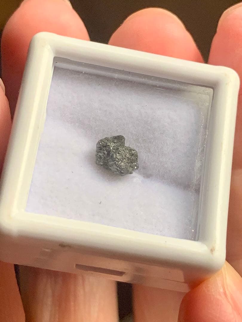 特大ダイヤモンド　原石　1.0ct 隕石ダイヤモンド　ダイア　ルース　標本　化石