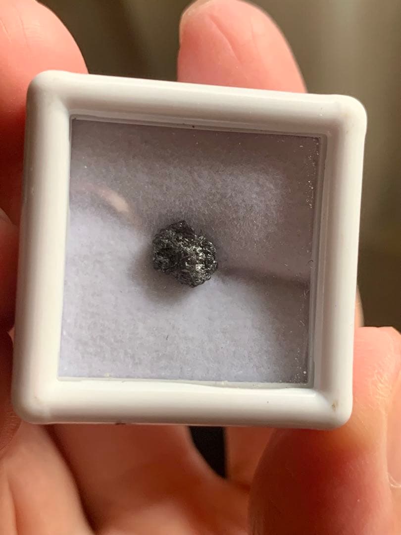 特大ダイヤモンド　原石　1.0ct 隕石ダイヤモンド　ダイア　ルース　標本　化石