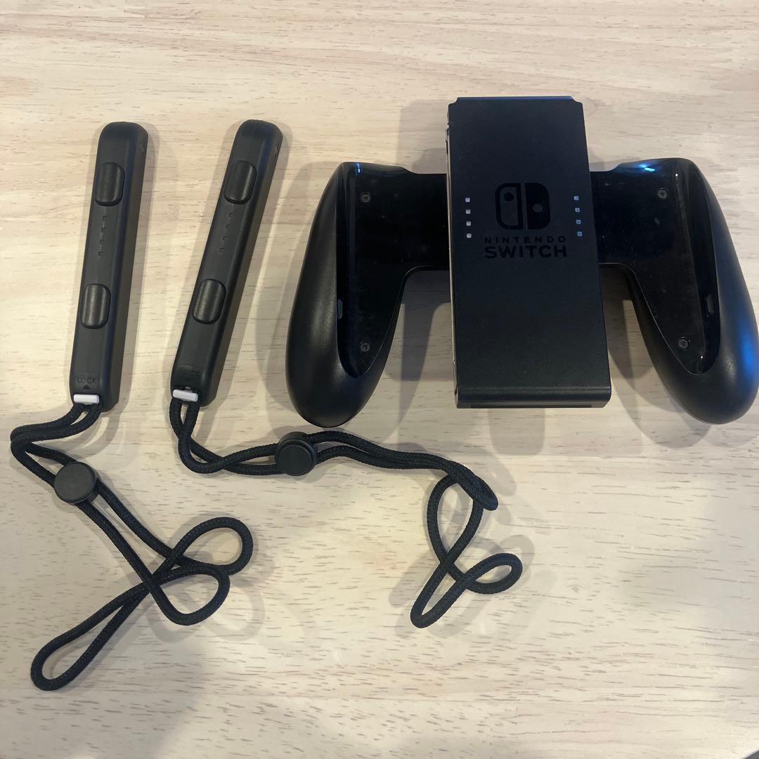 Nintendo Switch セット　（画面傷あり、裏面スタンドなし）