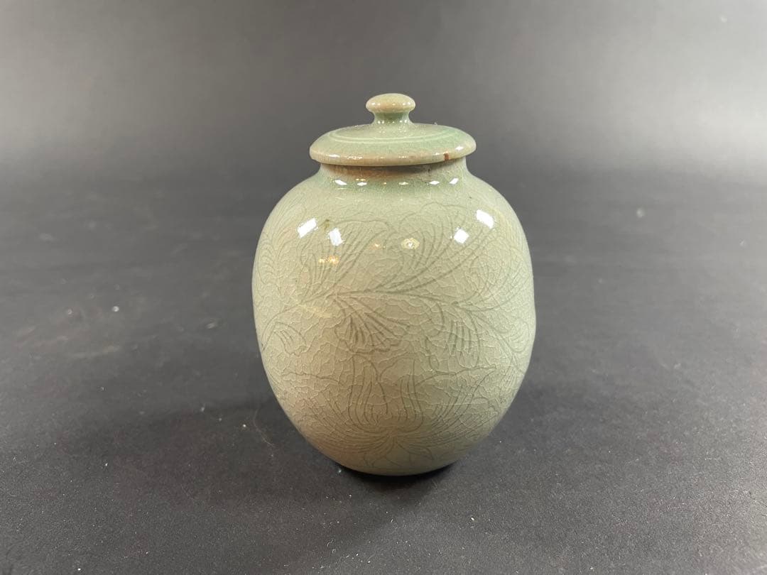 14 最終値下げ　韓国 人間文化財 池順鐸 高麗青磁 壺 茶入 陽刻 青磁 共箱