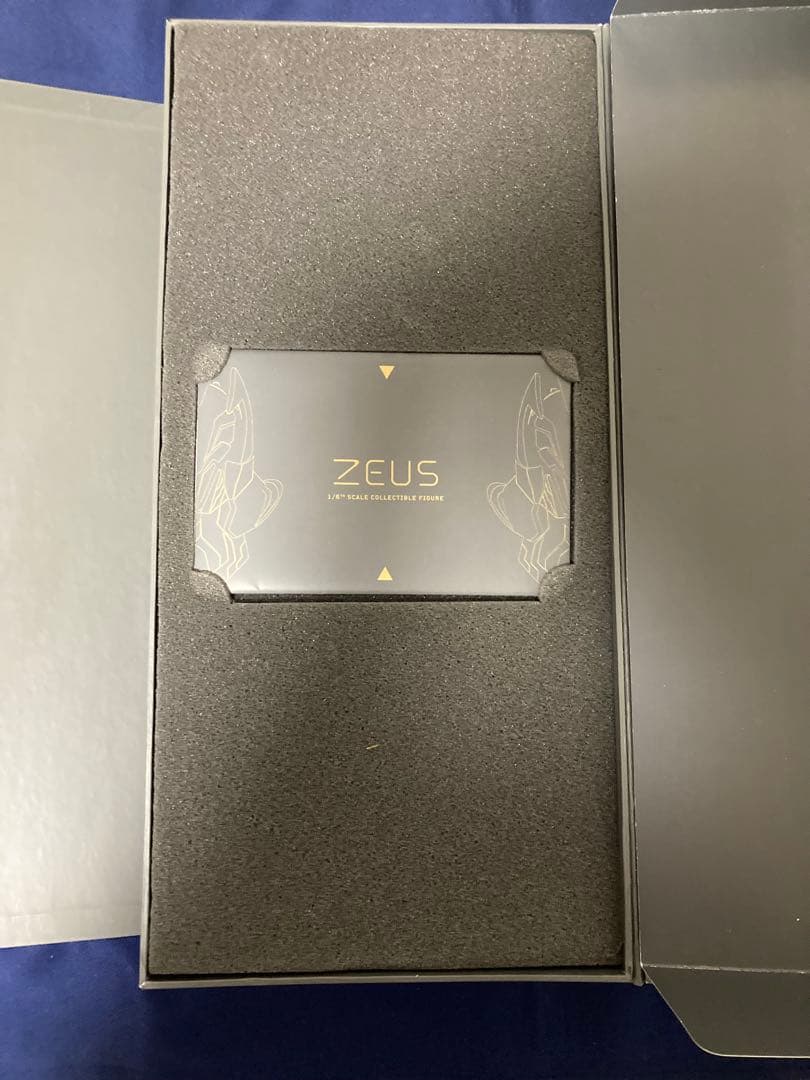 GOD COMPLEX ZEUS ゼウス フィギュア