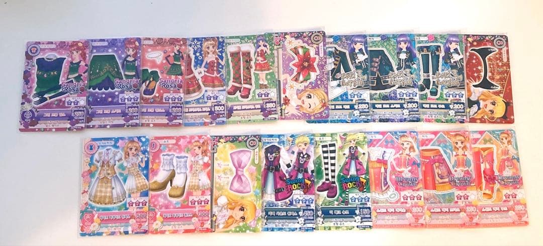 【韓国版】アイカツ カード　バインダー　メールローズコーデ