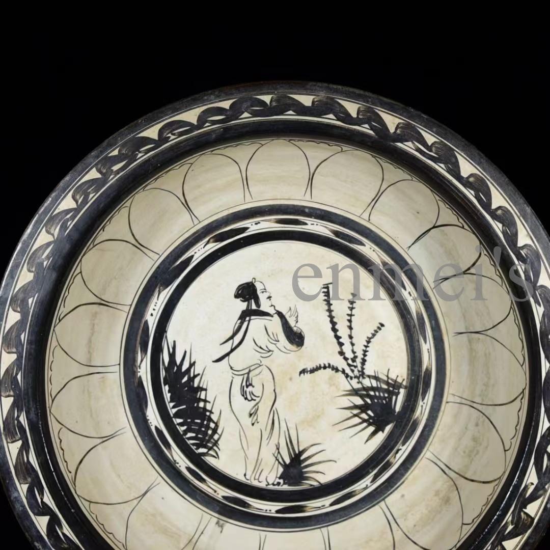 中国古美術・磁州窯風 人物紋 大型陶器鉢（折沿盆）・純手描き・陶器・茶道具・墨彩