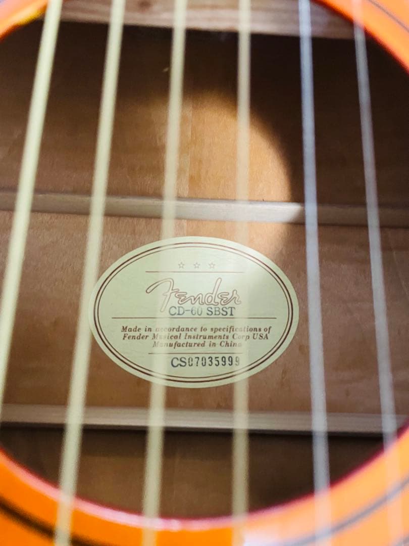 （美品）Fender CD-60 アコースティックギター 純正ハードケース付