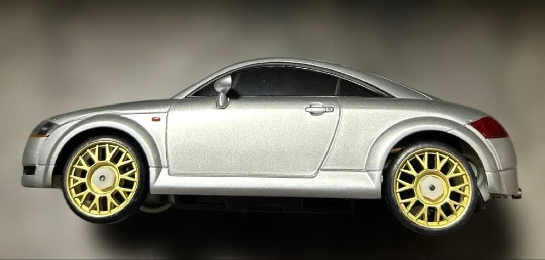 京商　ミニッツ アウディ TT クーペ ラジコン ミニッツレーサー