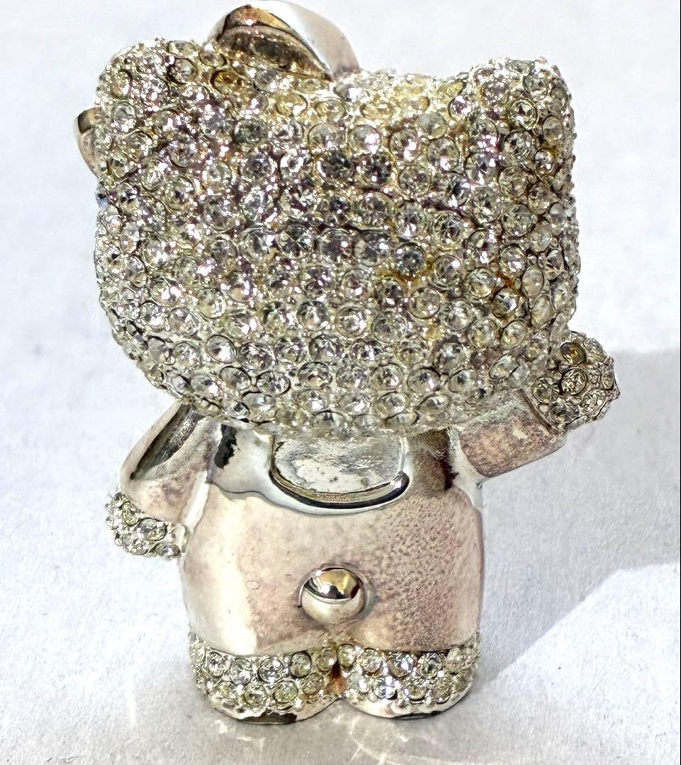 ハローキティー　30周年　スワロフスキー