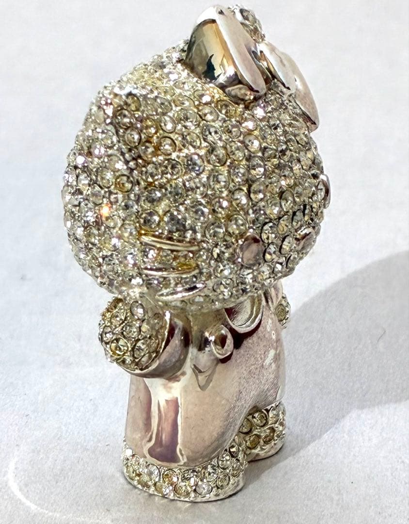 ハローキティー　30周年　スワロフスキー