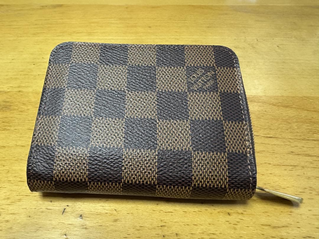 ルイヴィトン　ジッピー・ パース