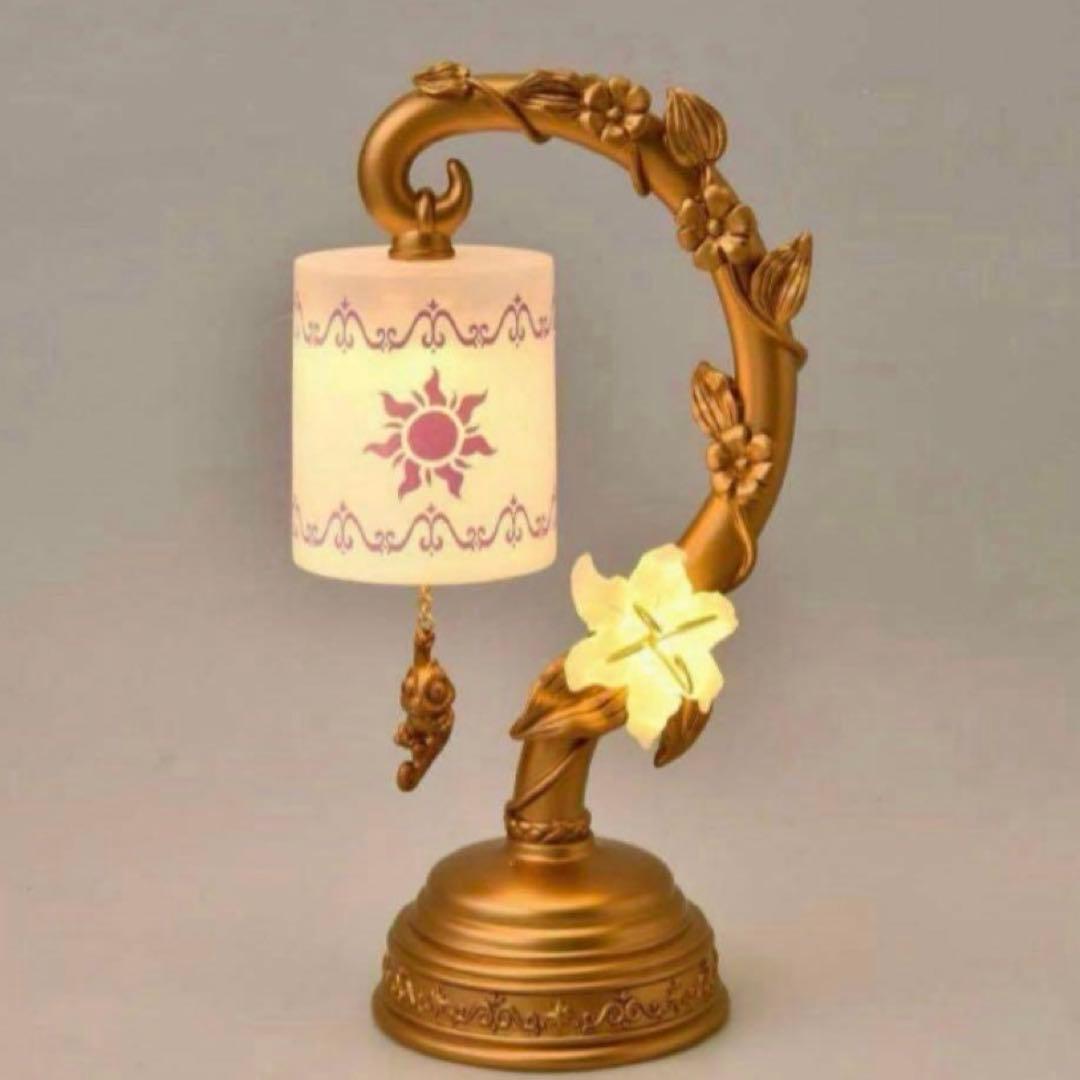 ラプンツェル　LEDライト　ディズニーストア　パスカル新品未使用