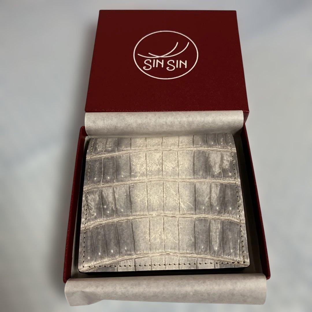 【新品未使用】新進工房　ヘンローン社ヒマラヤクロコ　極小二つ折り財布　クッペ1個