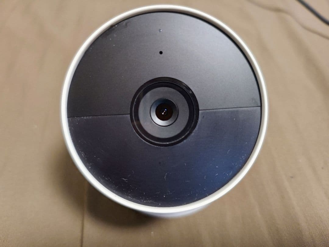 Google Nest Cam (屋内、屋外対応 / バッテリー式) b