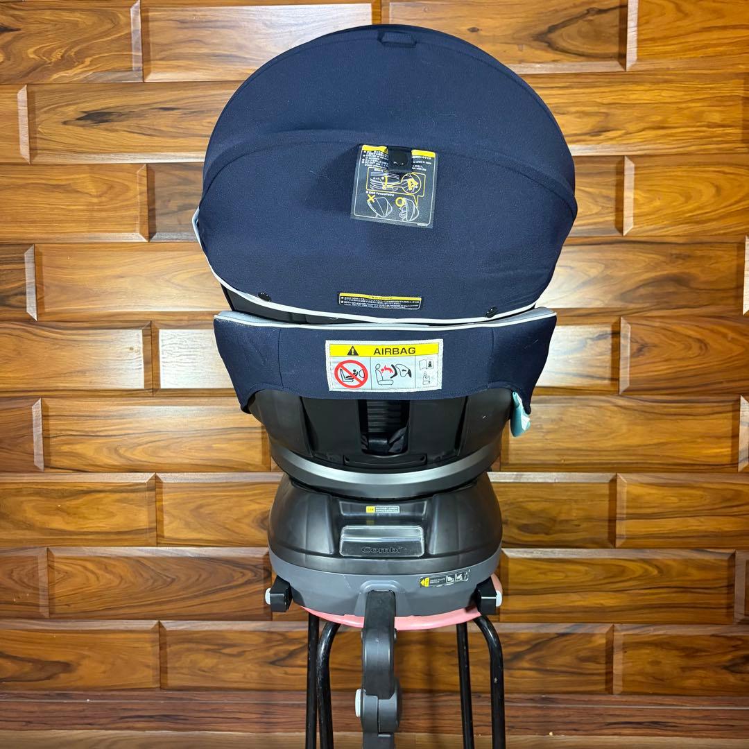 超美品 コンビ　クルムーヴ スマート ISOFIX JN-570 ネイビー