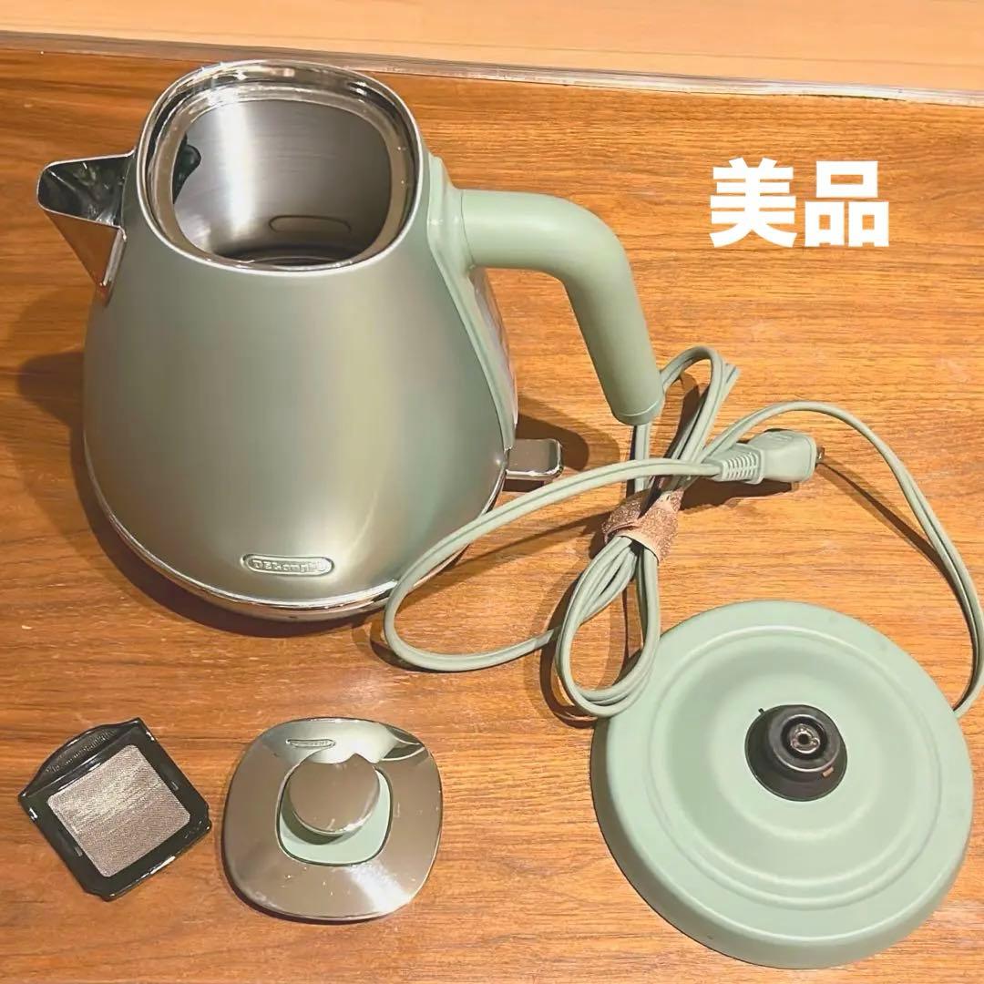 De'Longhi ／ 電気ケトル ／ グリーン