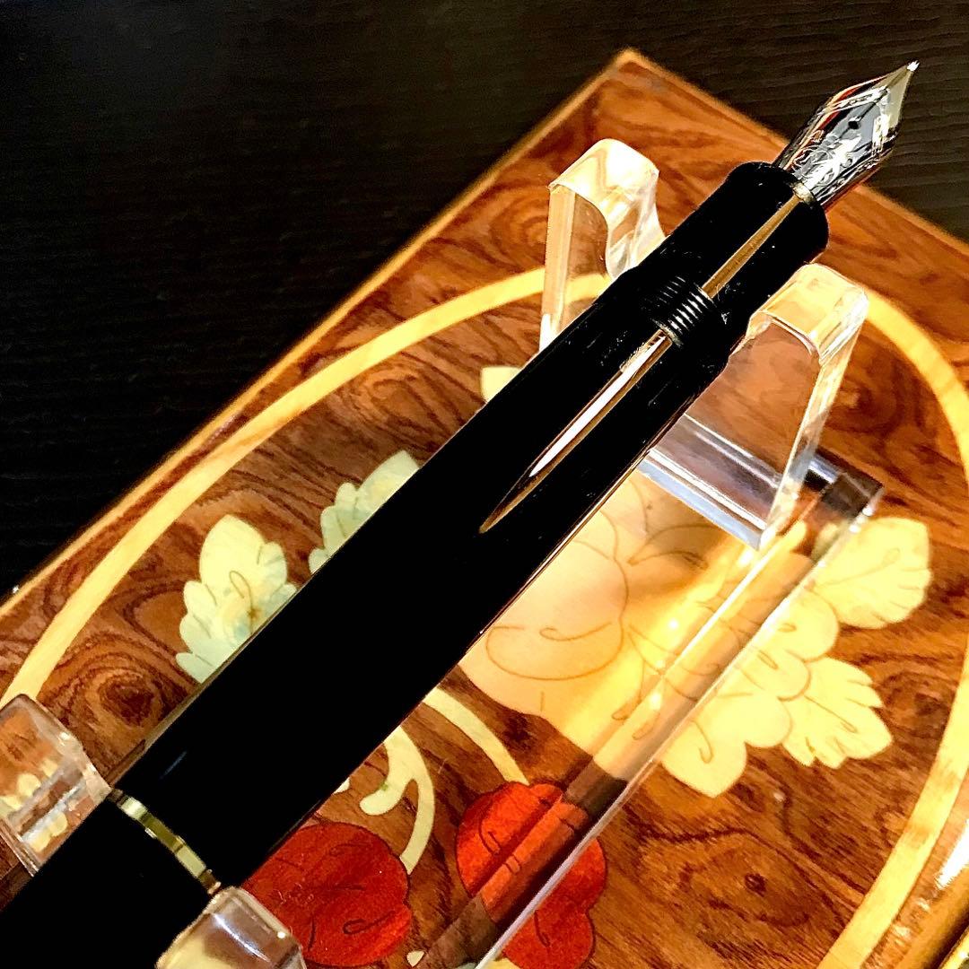 ☆最高級万年筆☆美しいモンブランマイスターシュテック146ルグラン(M)☆箱付き