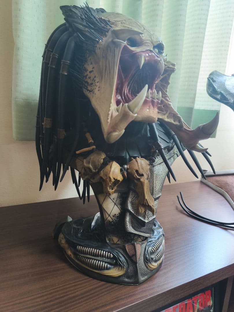 サイドショー製ウルフプレデターバストゆっさゆっさ