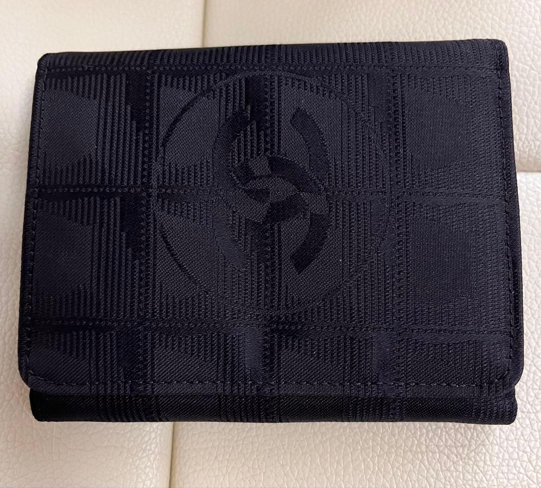 CHANEL 三つ折り財布　ブラック
