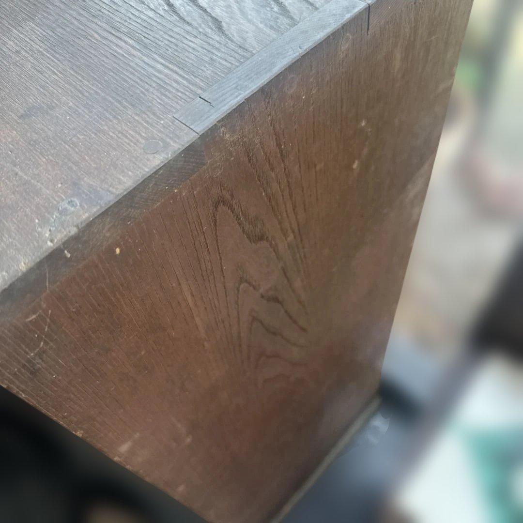 ヴィンテージ　味のある小さめの古い木製タンス 引き出し多数