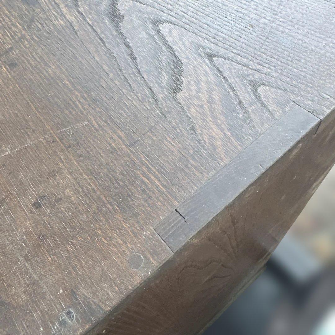 ヴィンテージ　味のある小さめの古い木製タンス 引き出し多数