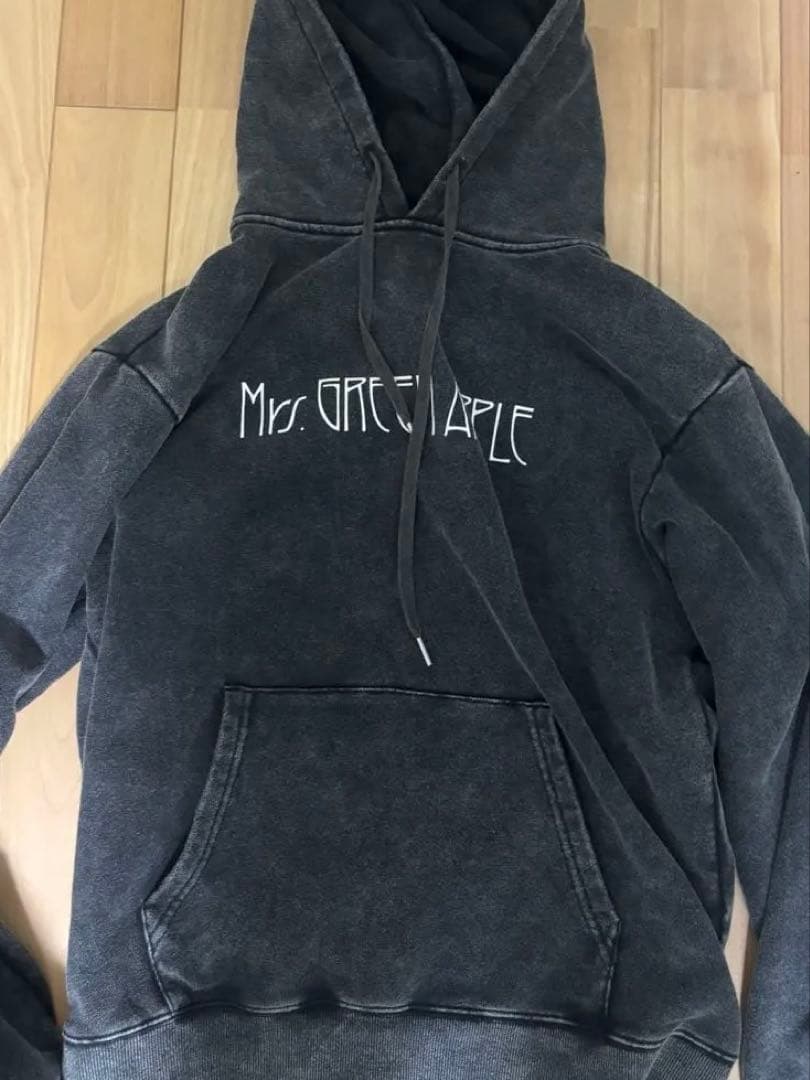 バベルの塔　Mrs. GREEN APPLE Mサイズ フーディ パーカー