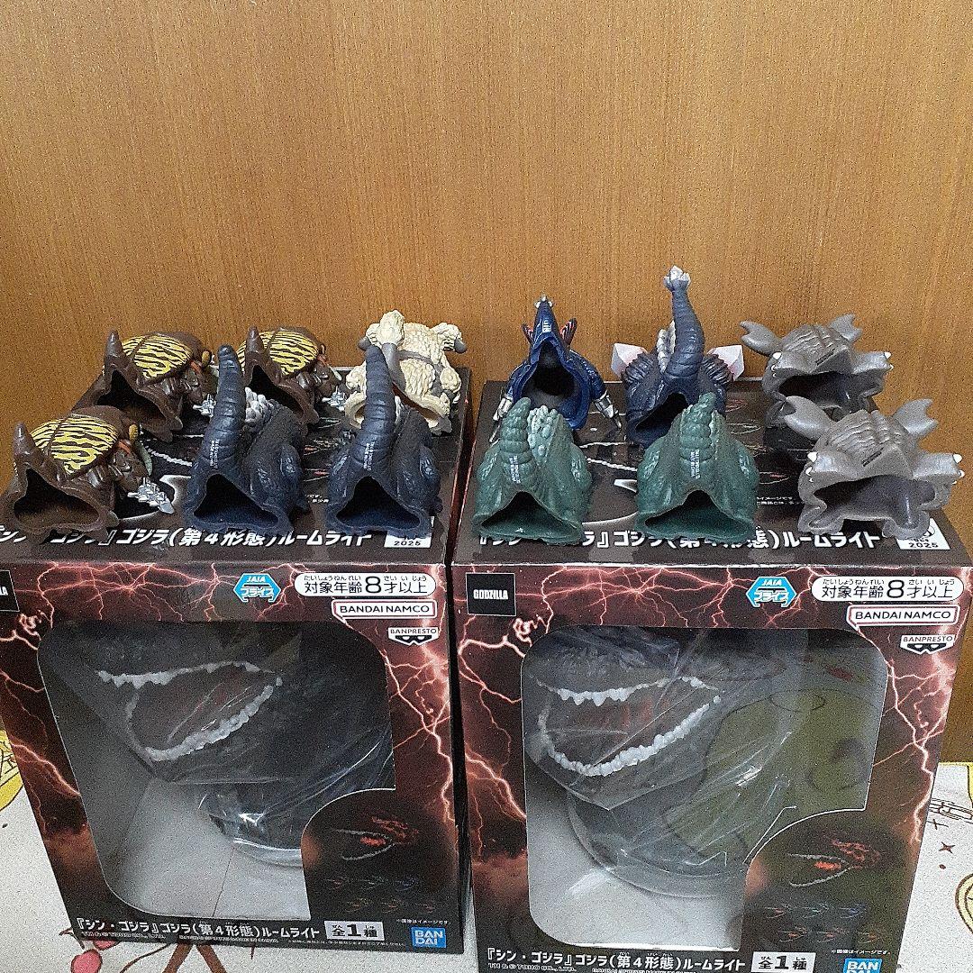 シン・ゴジラ ゴジラルームライト2点 ゴジラ ソフビパペットマスコット3 12点
