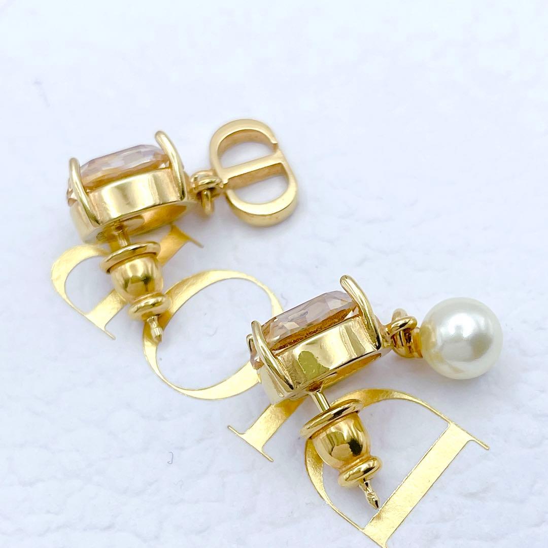 Christian Dior ピアス　CD NAVYストーン　パール　ゴールド