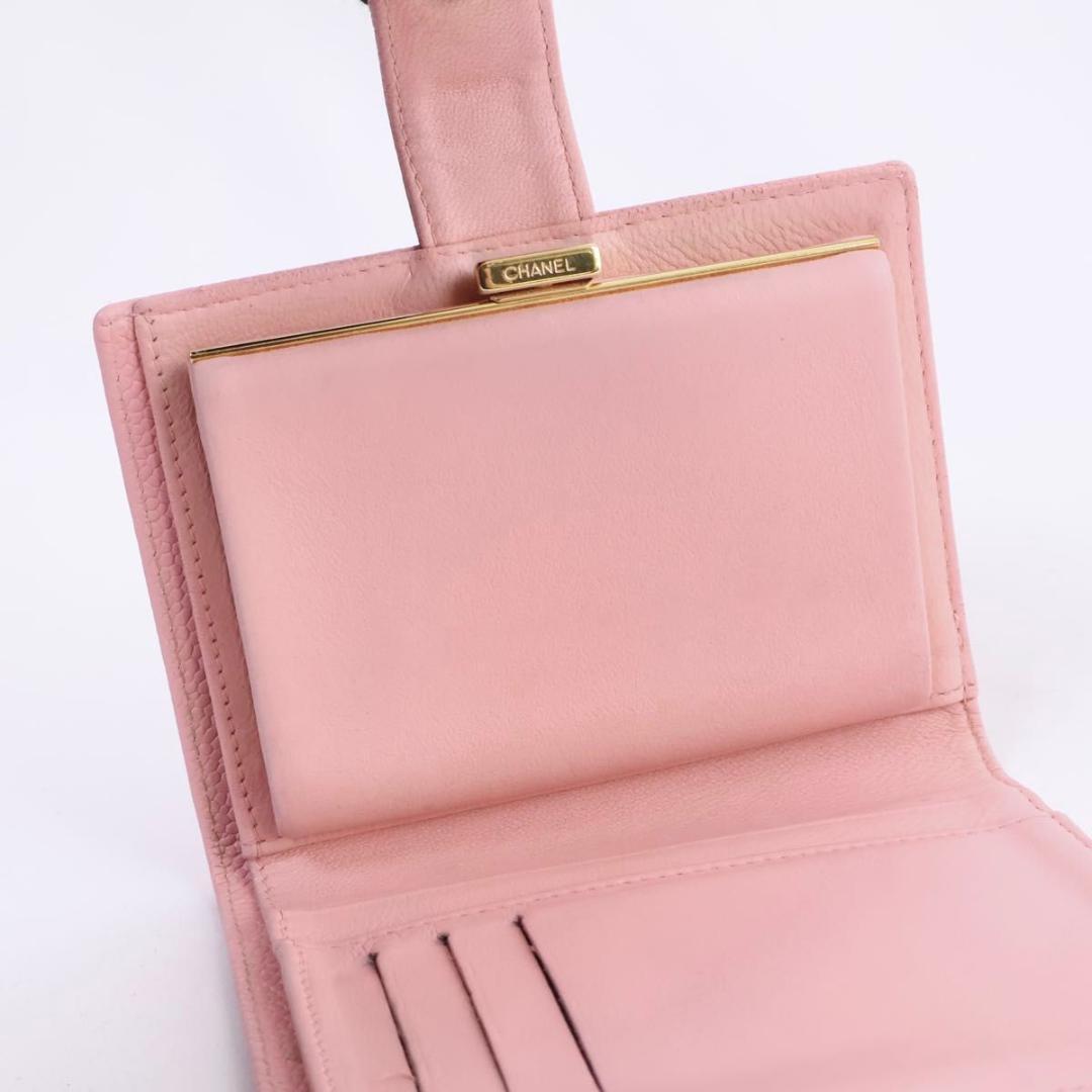 【極美品】CHANEL がま口二つ折り財布　ココマーク　キャビアスキン　ピンク
