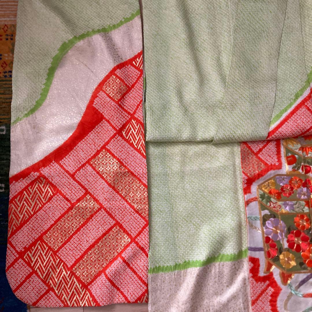 振袖　正絹　絞り　刺繍　成人式　卒業式　 お呼ばれ お稽古　レトロ　リメイク