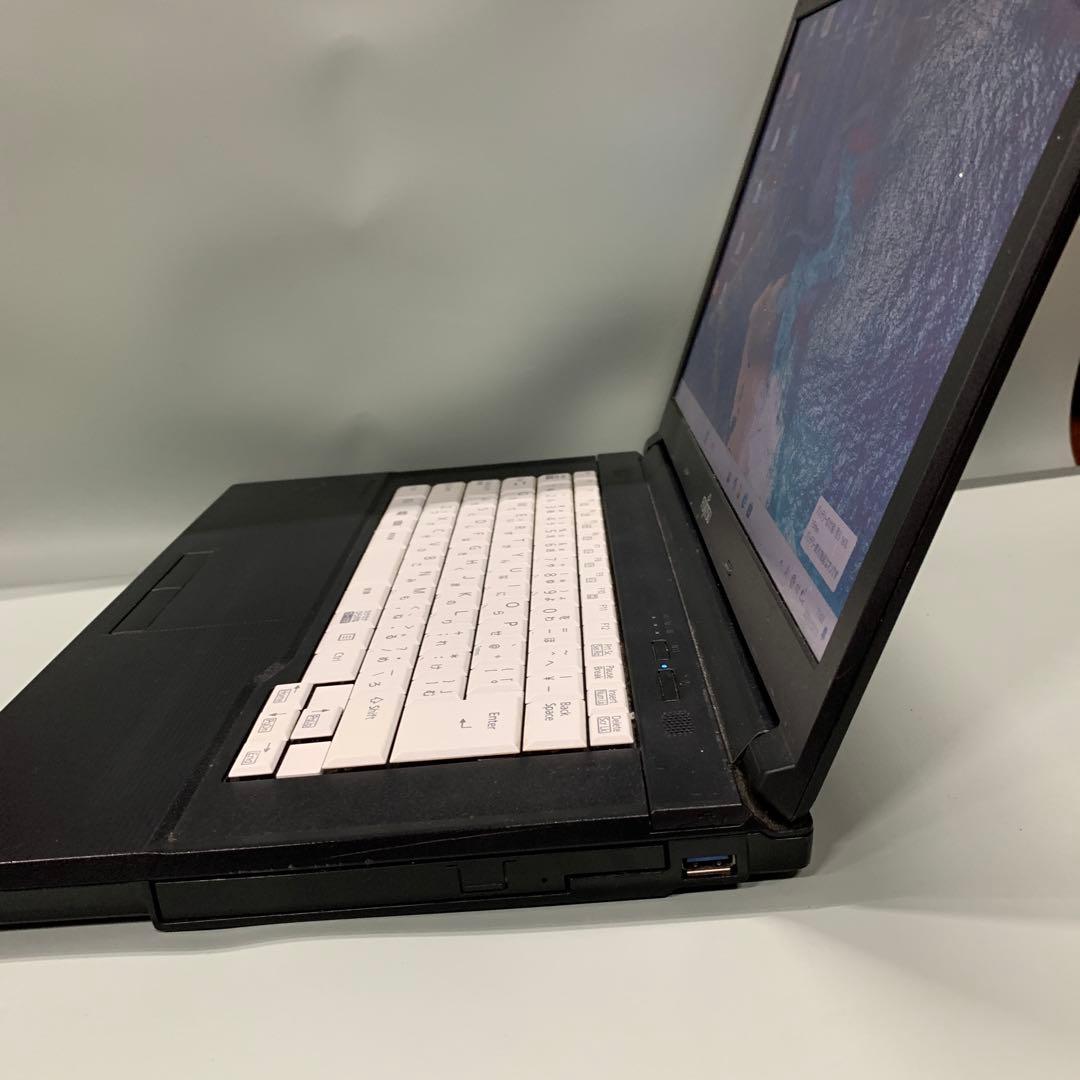 DVD 爆速SSD Windows11 ノートパソコン美品 富士通