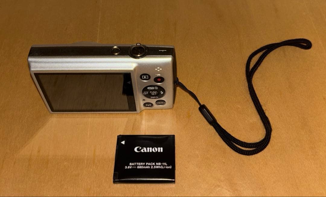 『値下げ』Canon IXY 210 コンパクトデジタルカメラ　動作確認済み