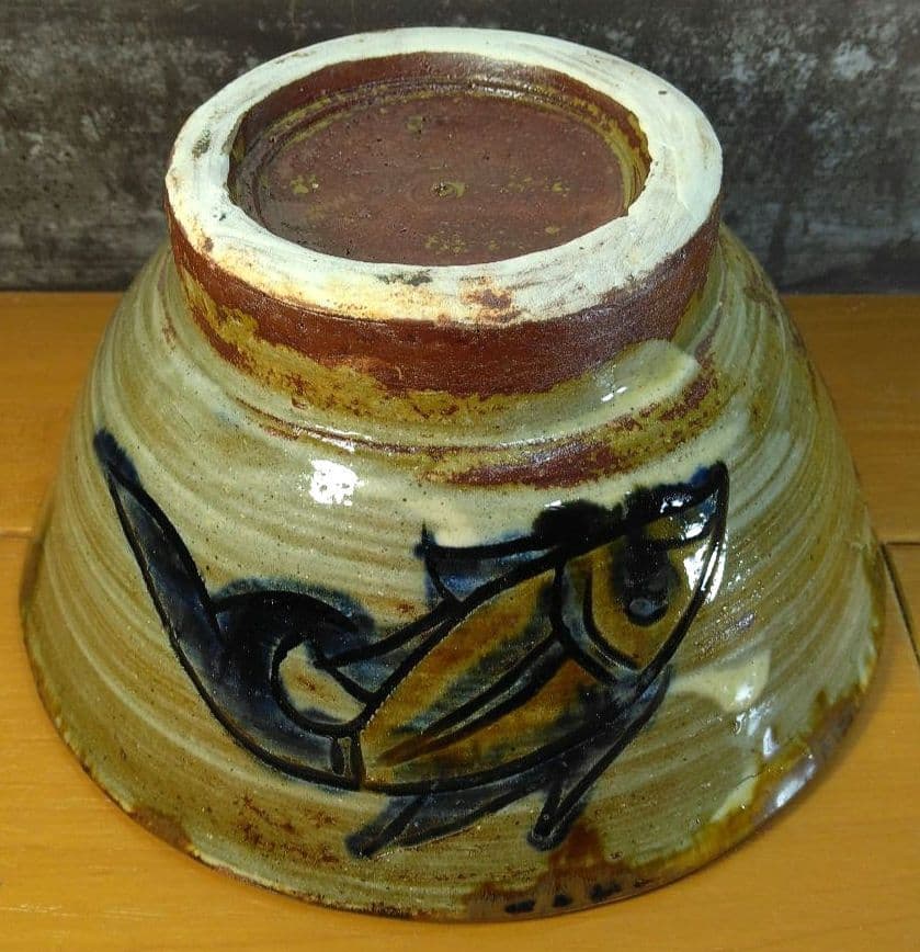 人間国宝 金城次郎 魚紋茶碗 栞 共箱 美品 壺屋焼 壷屋焼 やちむん 魚2匹