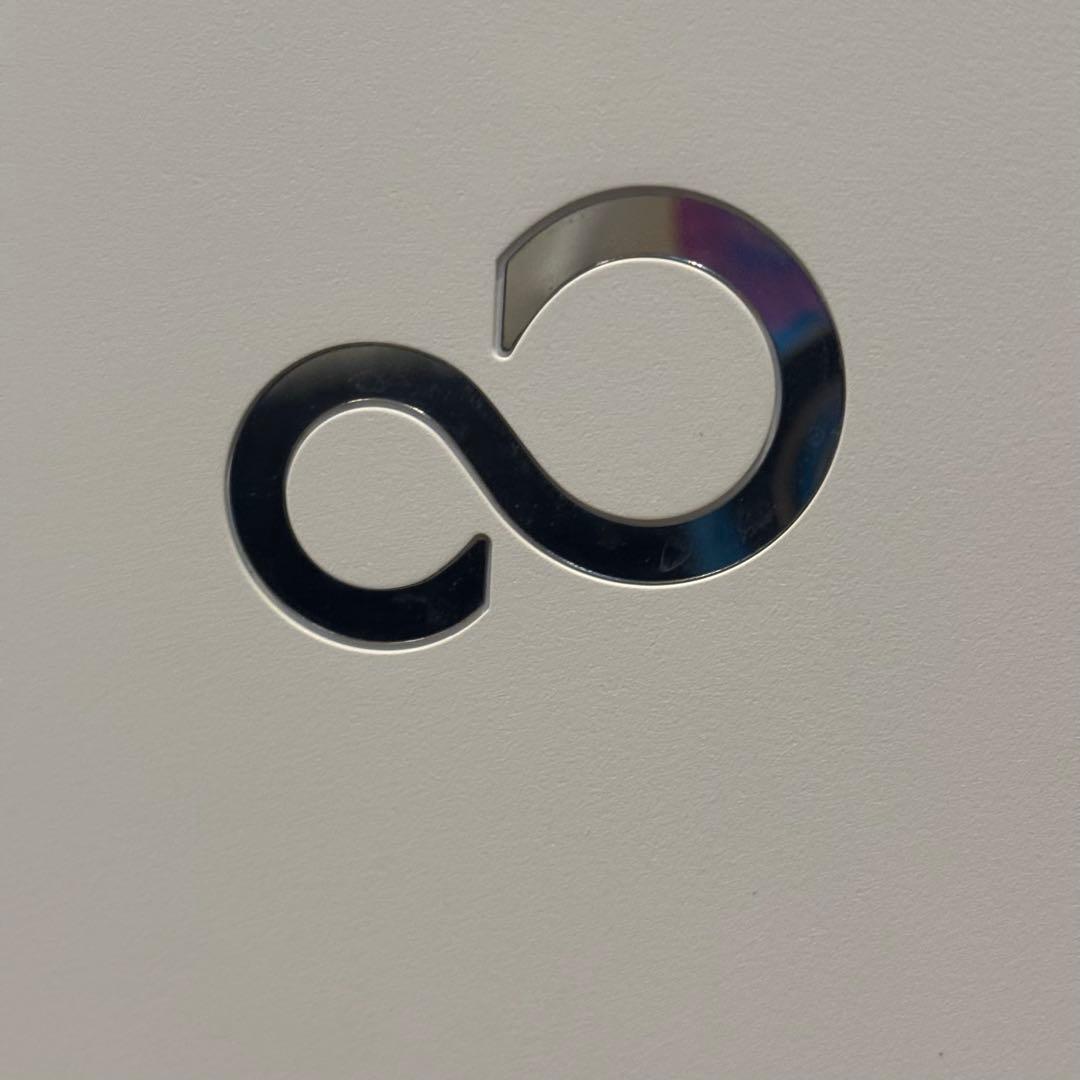 富士通FH77/B1　Core i7-7700　メモリ16GB　SSD480