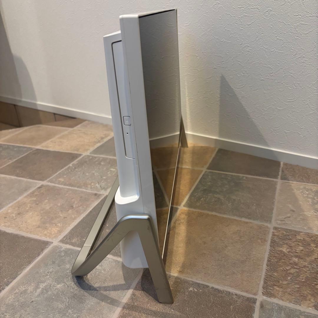 富士通FH77/B1　Core i7-7700　メモリ16GB　SSD480