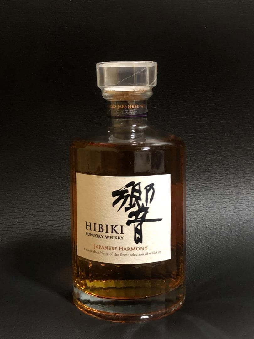 響 Hibiki Japanese Harmony ウイスキー