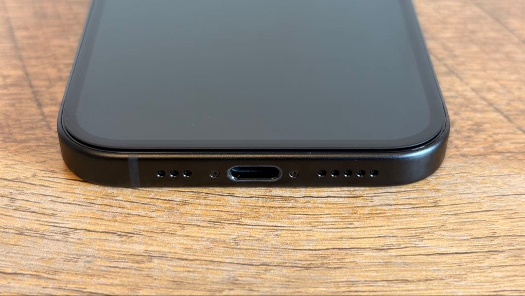 iPhone 15 256GB SIMフリー