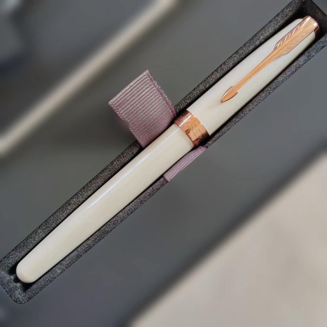 Parker Sonnet 万年筆 ホワイト