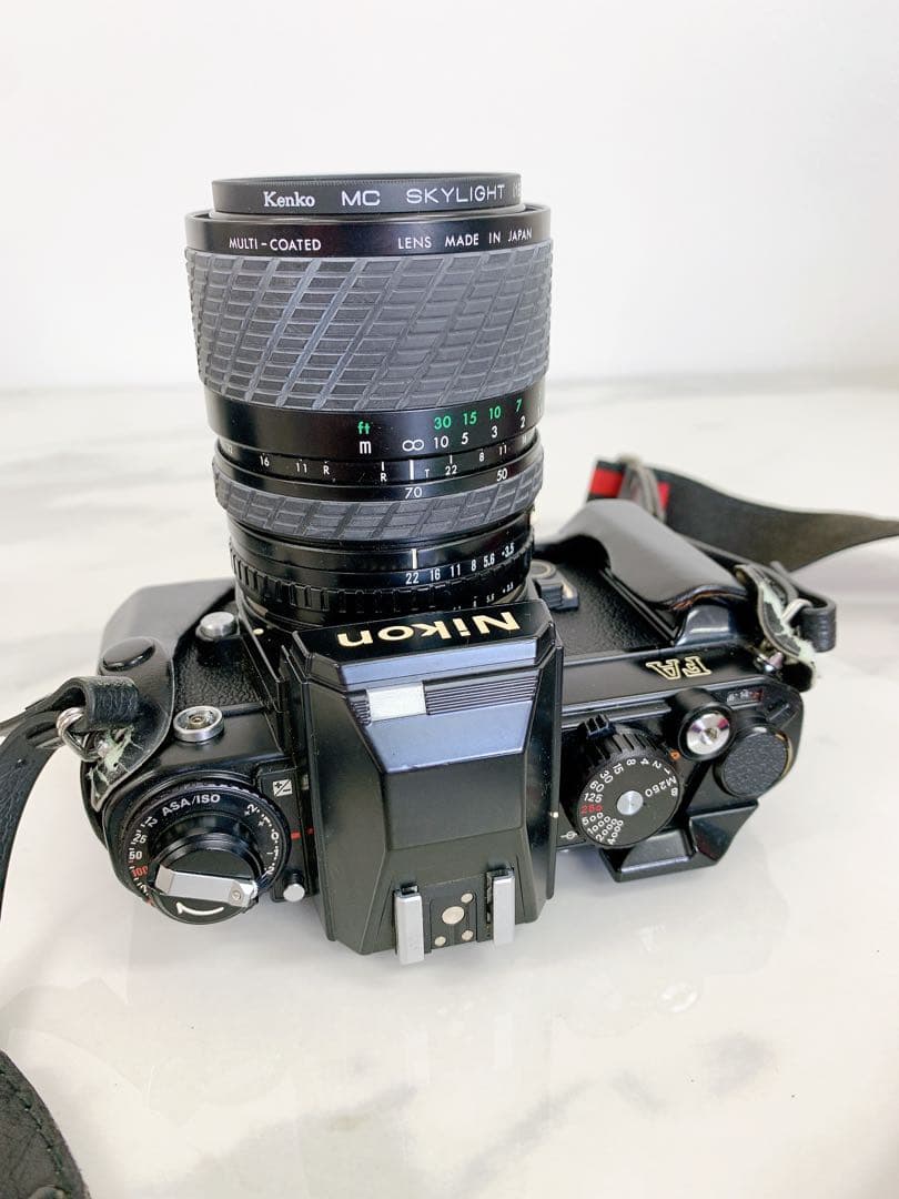 。NIKON FA 本体 フィルムカメラ 一眼レフ　レンズ付き