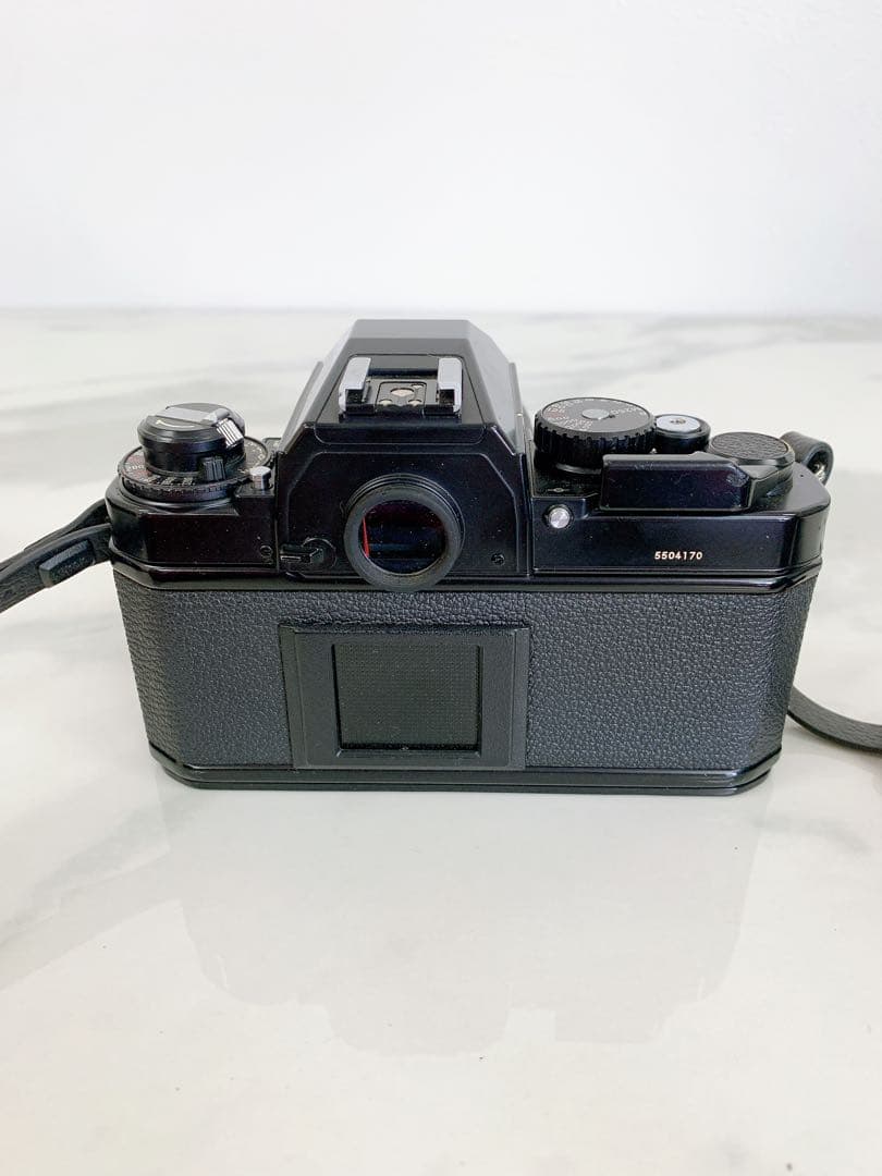 。NIKON FA 本体 フィルムカメラ 一眼レフ　レンズ付き
