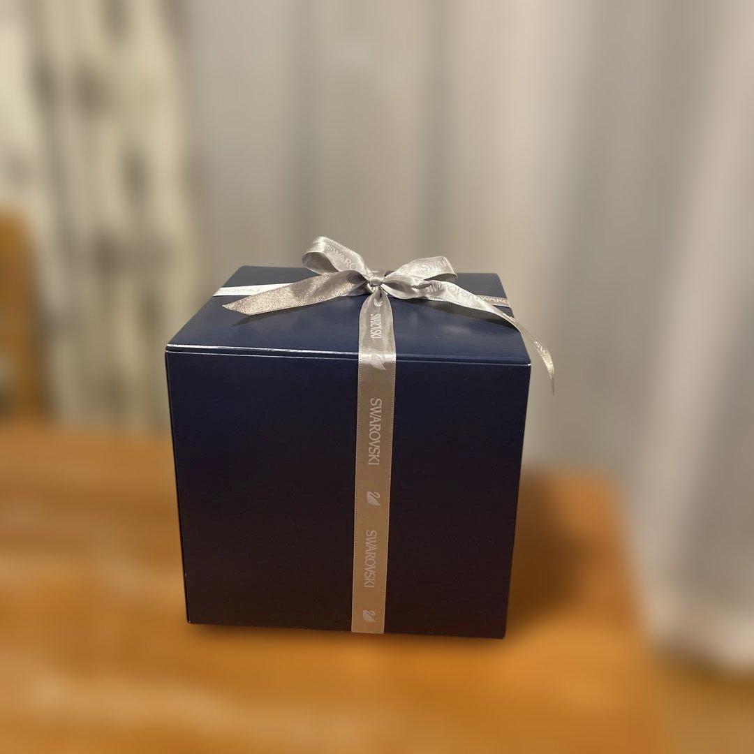 スワロフスキー　薔薇　置物