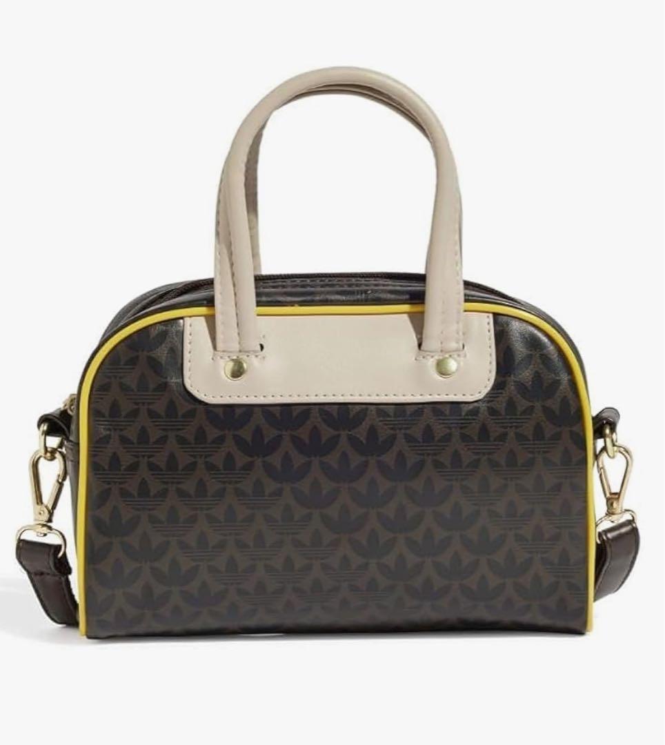 【大人気　日本完売品　新品】adidasミニボウリングバッグ モノグラム