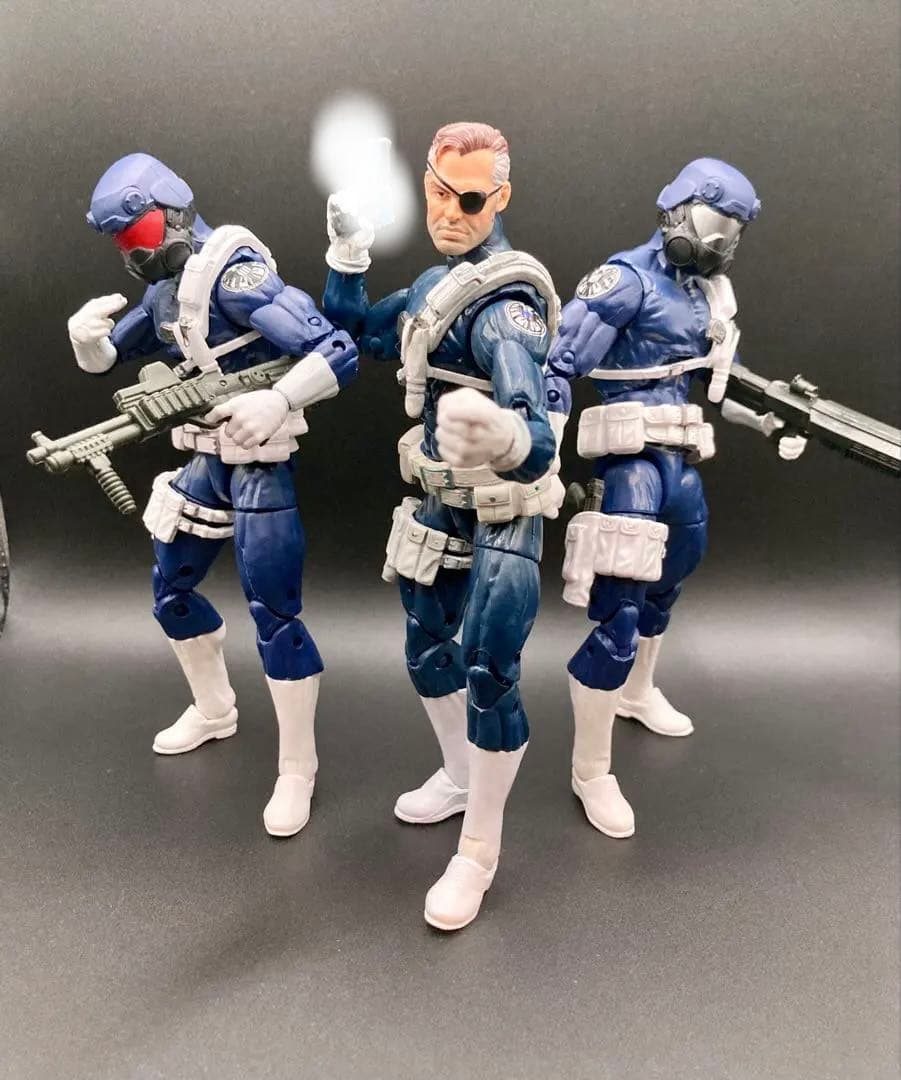 マーベルレジェンド ニック・フューリー& シールドエージェント2パック